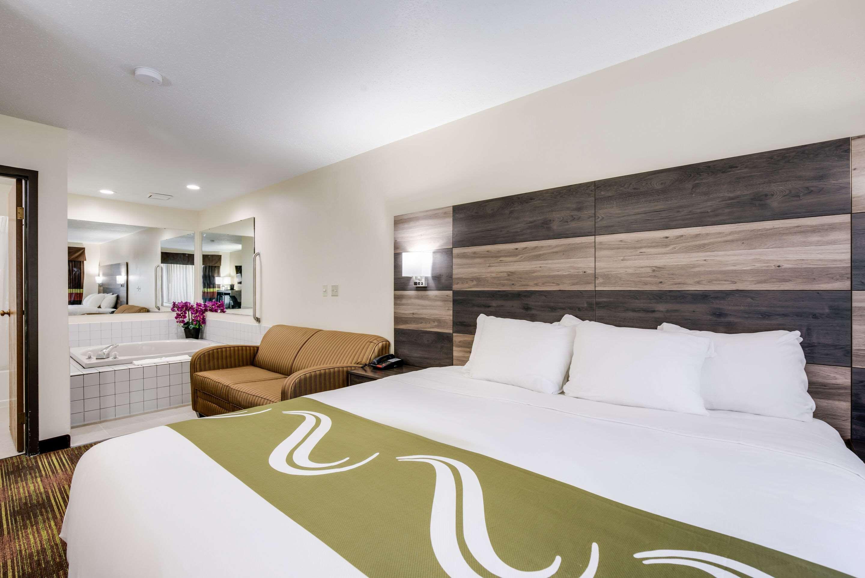 Hotel Americinn By Wyndham Atkinson 2*