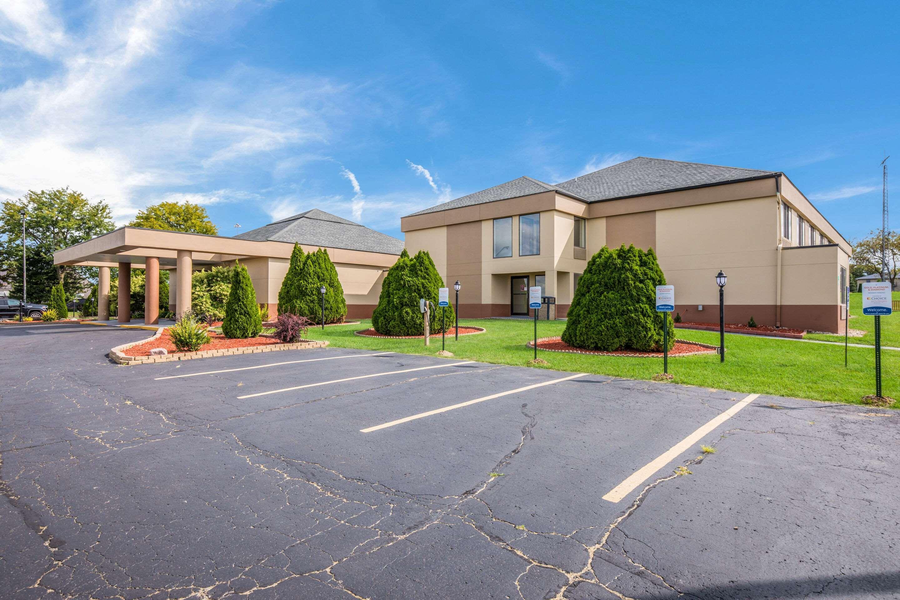 Americinn By Wyndham Atkinson Hotel 2*