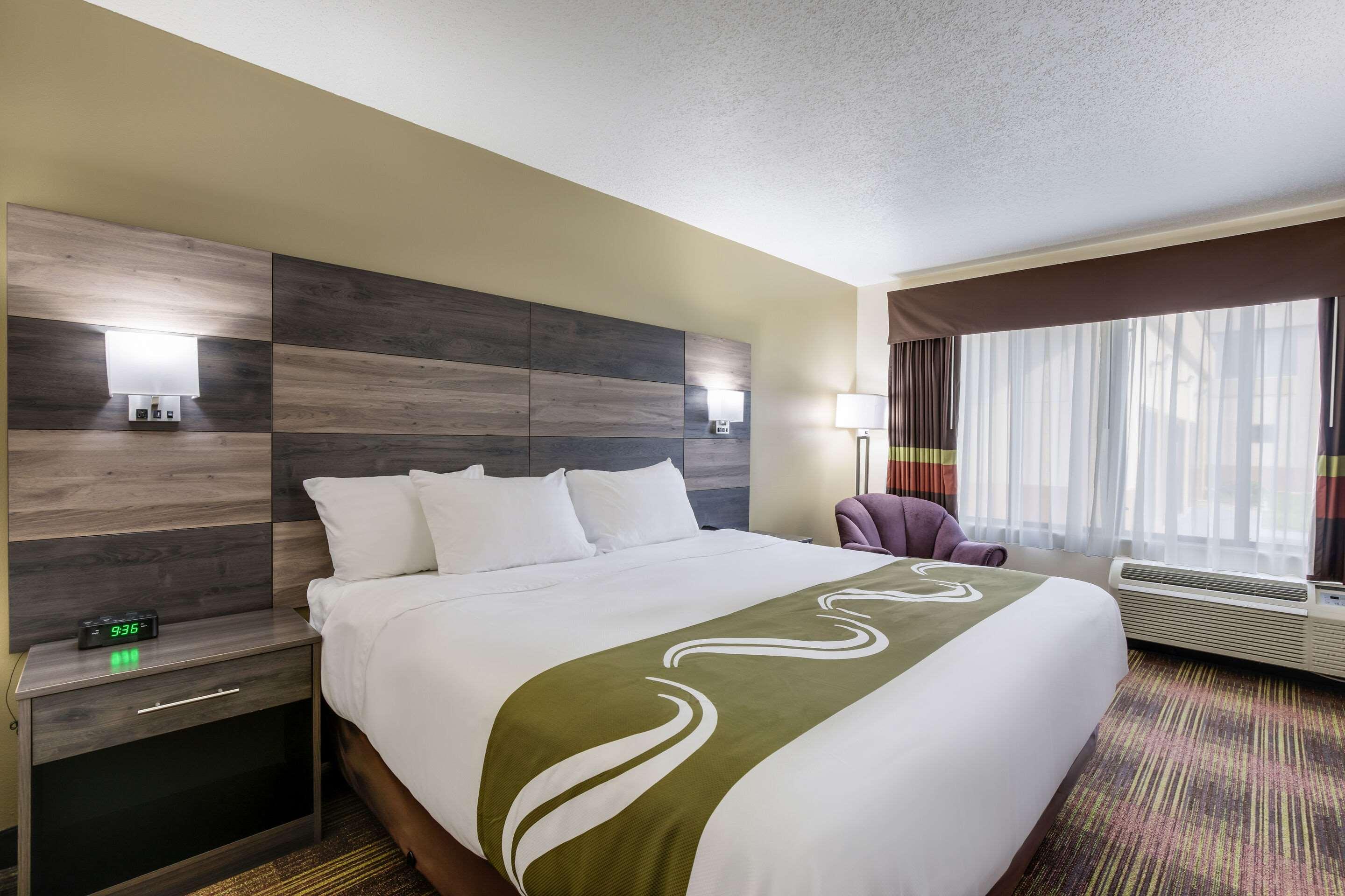 Americinn By Wyndham Atkinson Hotel