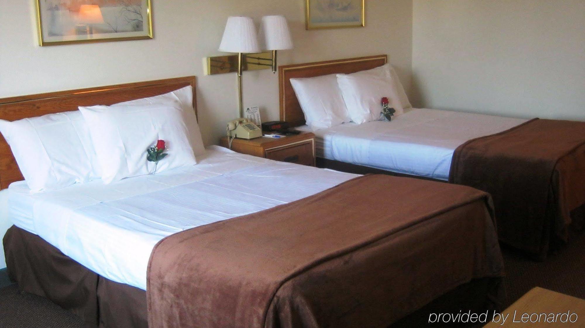 Hotel Americinn By Wyndham Atkinson 2*